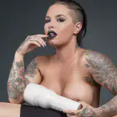 gallery/ChristyMack-Grid-bg-bottom.jpg